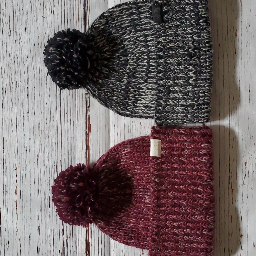 🆕️ THE NORTH FACE COZY CHUNKY BEANIE - Picture 1 of 12